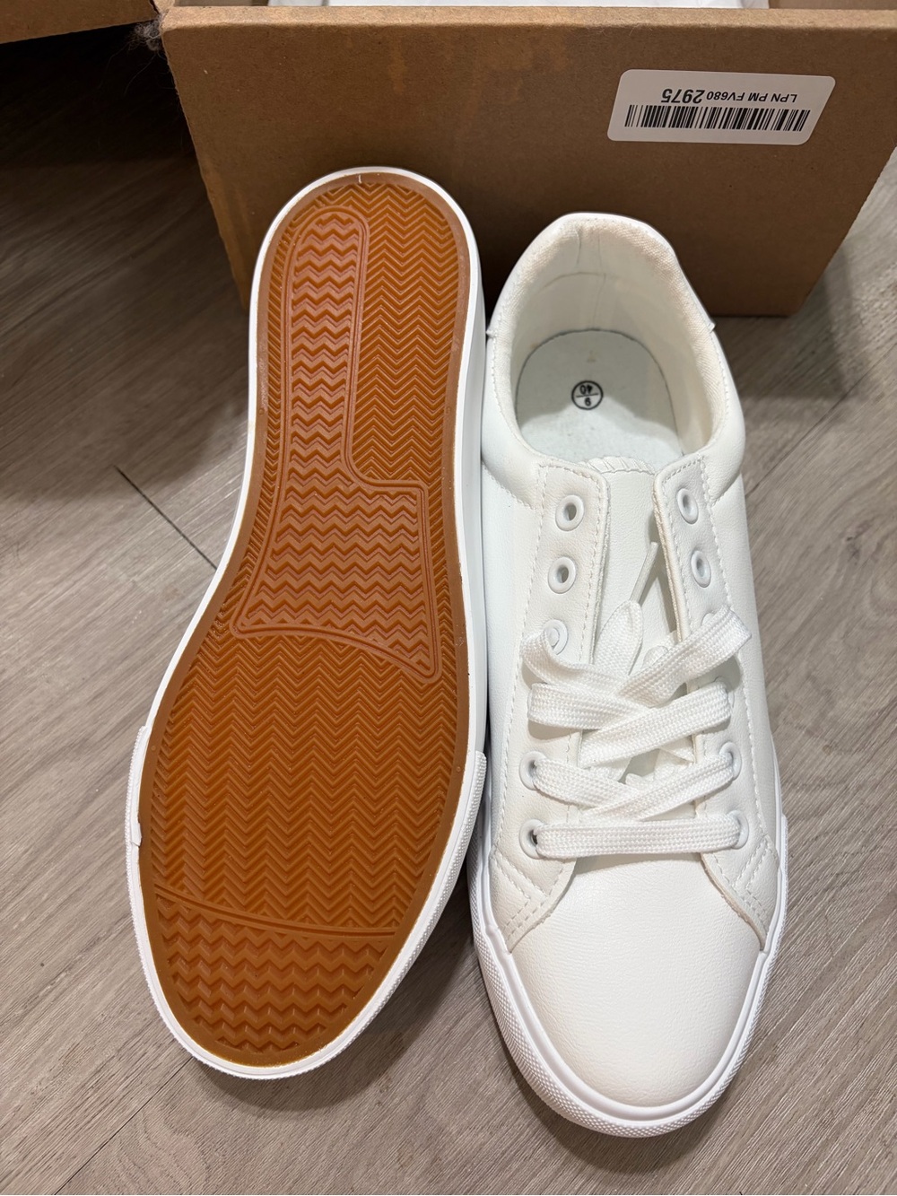 Classic White Low-Top Lace-Up Faux Leather Sneakers for Women - Picture 2 of 6